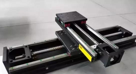 伺服電動(dòng)缸怎么配電機(jī)？